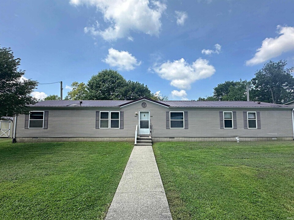 509 NW 10th St in Washington, IN - Building Photo