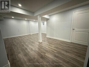 941 Greenhill Ave in Oshawa, ON - Building Photo - Building Photo