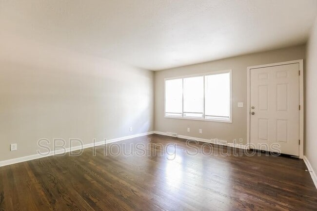 11502 Anderson St in Sugar Creek, MO - Building Photo - Building Photo