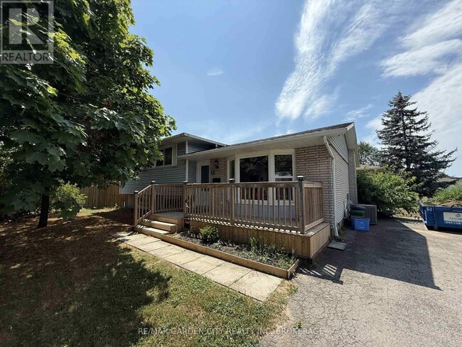 property at 15-15 Ancaster Blvd