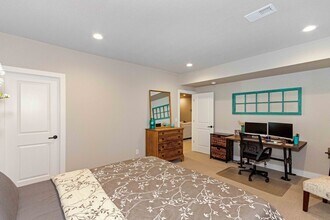5257 School House Dr in Timnath, CO - Building Photo - Building Photo