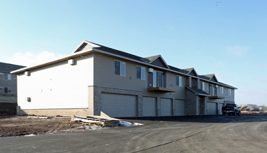 Bollman Dr in Sheboygan, WI - Foto de edificio - Building Photo