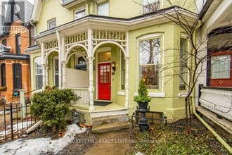 92 Willcocks St in Toronto, ON - Building Photo - Building Photo