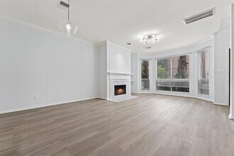 1423 Anita St in Houston, TX - Building Photo - Building Photo