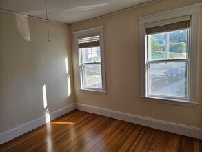 15 Breck Ave in Boston, MA - Building Photo - Building Photo