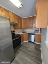 2290 S Harwood Ave in Upper Darby Township, PA - Building Photo - Building Photo