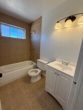 842 W Calle Ramona in Tucson, AZ - Building Photo - Building Photo