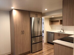 30 N Clarkson St in Denver, CO - Foto de edificio - Building Photo