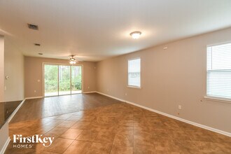 2365 Turner Lakes Court in Jacksonville, FL - Building Photo - Building Photo