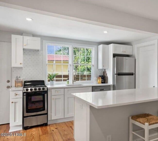 property at 606 Carteret St