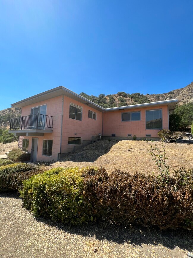 710 Corral de Tierra Rd Rentals in Salinas, CA