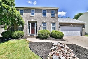 99 Hitching Post Ln in Buffalo, NY - Building Photo