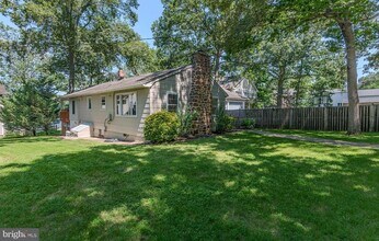 242 Beachwood Rd in Pasadena, MD - Building Photo - Building Photo