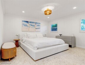 7 Rivard Rd in Naples, FL - Foto de edificio - Building Photo