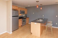 Southpoint Apartments photo'