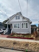 338 N Harrisburg Ave in Atlantic City, NJ - Building Photo