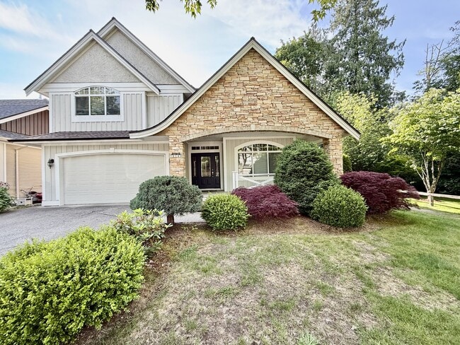 10500 Baker Pl in Maple Ridge, BC - Building Photo - Building Photo