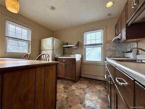 99 Jerusalem Ave in Hicksville, NY - Building Photo - Building Photo