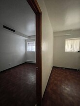 442 W 238th St, Unit 1 in Bronx, NY - Building Photo - Building Photo