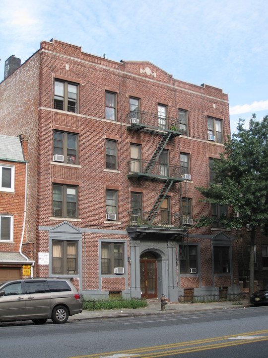 Ruth Court in Brooklyn, NY - Building Photo