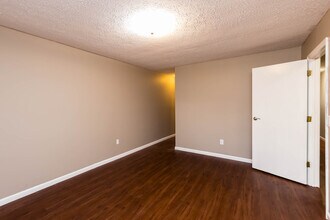 5497 Archway Dr in Columbus, OH - Building Photo - Building Photo