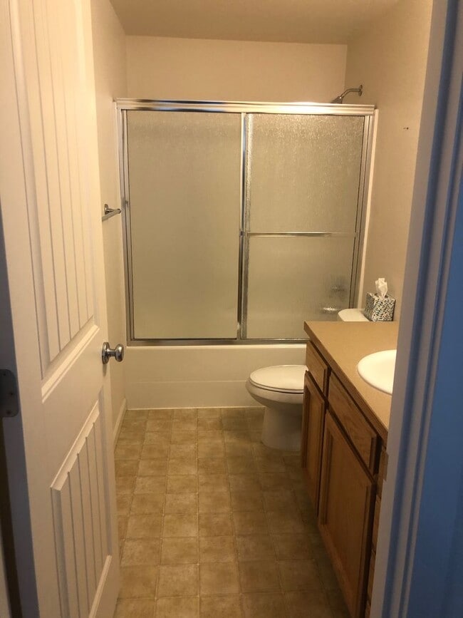 property at 811 Country Ave NE