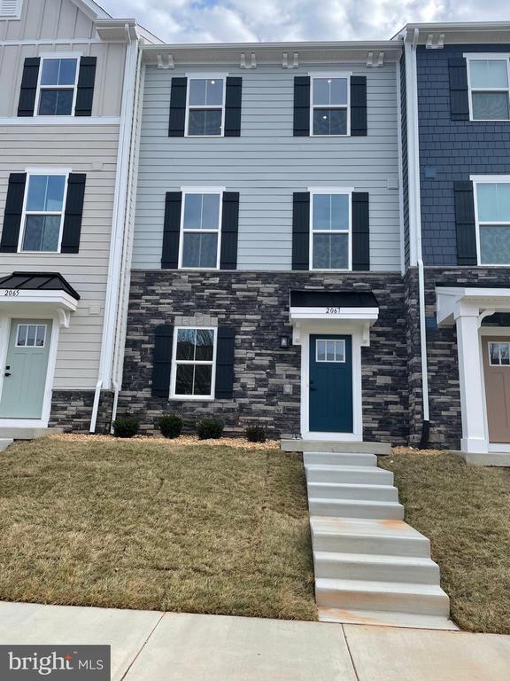 property at 2067 Lockwood Dr