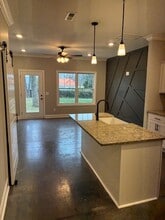 744 Gracey Ave in Clarksville, TN - Building Photo - Building Photo