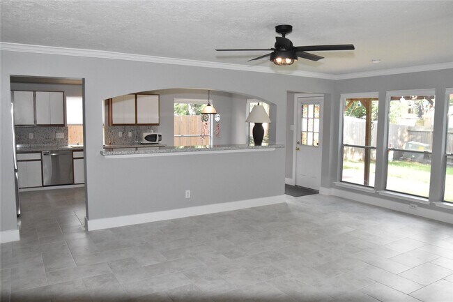 1623 Stonehaven Village Cir in Spring, TX - Building Photo - Building Photo