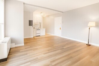 140 Chestnut St in Springfield, MA - Building Photo - Building Photo