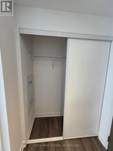 448 Burnhamthorpe Rd W in Mississauga, ON - Building Photo - Building Photo