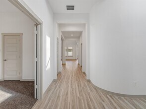 818 Kingwood Dr in League City, TX - Building Photo - Building Photo