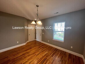 3937 Colonial Green Cir in Roanoke, VA - Building Photo - Building Photo