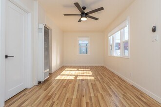 4615 E Mountain View Dr in San Diego, CA - Building Photo - Building Photo