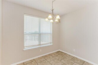 284 Edison Ln in Crowley, TX - Building Photo - Building Photo