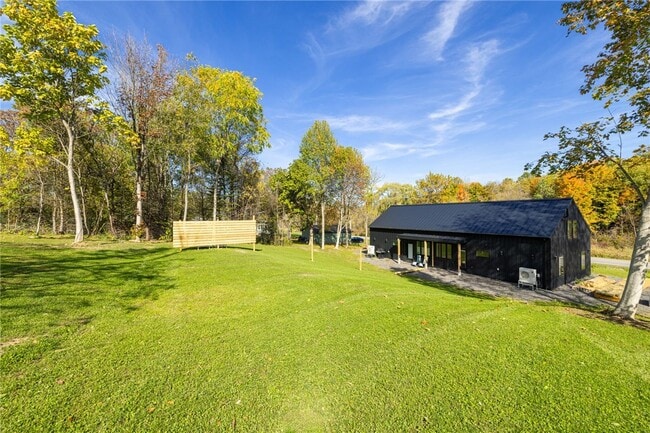 2989 Ryder Rd in Newark, NY - Building Photo - Building Photo