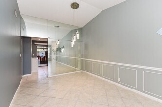 7914 SE Villa Cir in Hobe Sound, FL - Building Photo - Building Photo