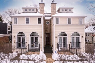 2642-2644 Prairie Ave in Evanston, IL - Building Photo - Building Photo