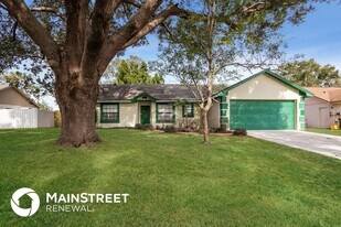 140 Loma Bonita Dr in Davenport, FL - Building Photo