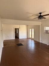 522 E Maple St in Cushing, OK - Building Photo - Building Photo