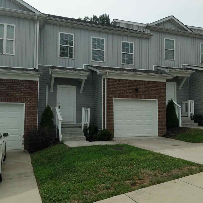 property at 612 Pippin Dr