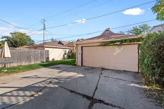 2512 N 61st St in Milwaukee, WI - Building Photo - Building Photo