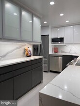 519 G St SW in Washington, DC - Building Photo - Building Photo