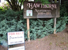 1565 Commercial St SE in Salem, OR - Building Photo