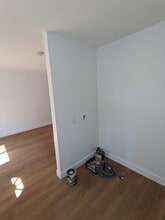 633 W Arrow Hwy in Upland, CA - Building Photo - Building Photo