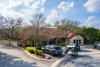 Stillhouse Canyon Condominiums in Austin, TX - Foto de edificio - Building Photo