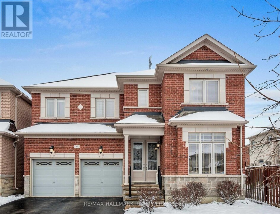 6 Merton St in Richmond Hill, ON - Building Photo