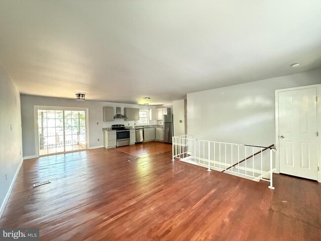 4537 Kingston Rd in Woodbridge, VA - Building Photo - Building Photo