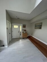 29 Marina Ky in Secaucus, NJ - Building Photo - Building Photo