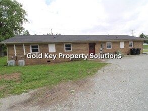 3476-3480 W 250 N in Anderson, IN - Building Photo - Building Photo